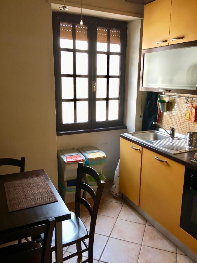 Casa Delfino - Appartamento Centro Storico A Due Passi Dalla Spiaggia & Mare, Porto & Ferrovia Civitavecchia Kültér fotó