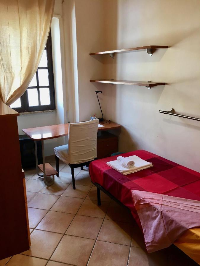 Casa Delfino - Appartamento Centro Storico A Due Passi Dalla Spiaggia & Mare, Porto & Ferrovia Civitavecchia Kültér fotó